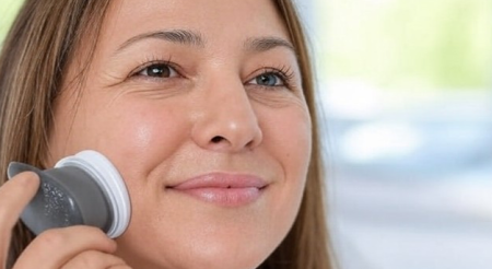 appareil-rf-la-revolution-beaute-pour-raffermir-votre-peau-2